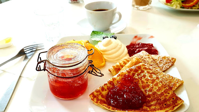 Opinii despre Fröken Brogrens Veranda în Örebro - Gastronomi och hotellverksamhet