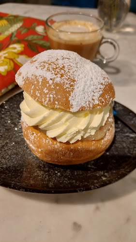 Gateau Sturegallerian - Gastronomi och hotellverksamhet