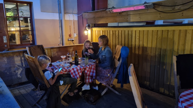 Comentarii opinii despre Mamma Mia