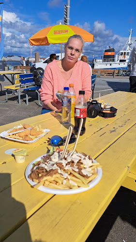 Rosvikstorgs gatukök Phone number