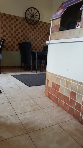 Estelle Pizzeria - Gastronomi och hotellverksamhet