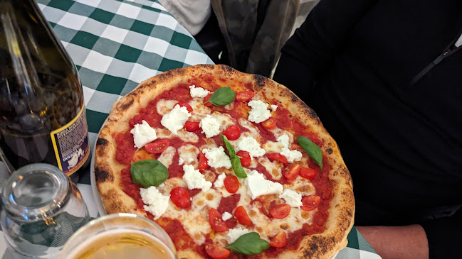 Oliveriet - Äkta Italiensk Pizzeria, Restaurang Och Deli i Karlstad Phone number