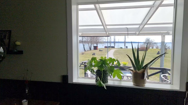 Opinii despre Café Sjöparken în Vegby - Gastronomi och hotellverksamhet