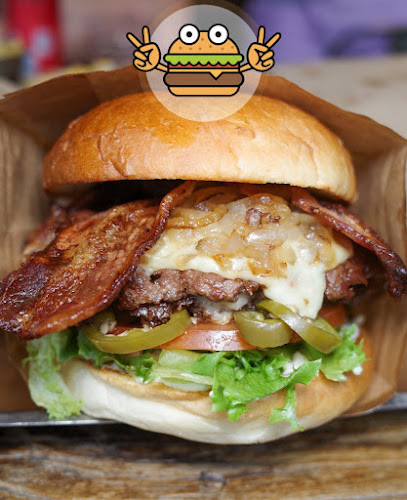 Comments and reviews of Burgers & Beer