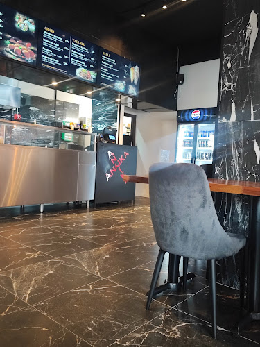 Antika Restaurant - Gastronomi och hotellverksamhet