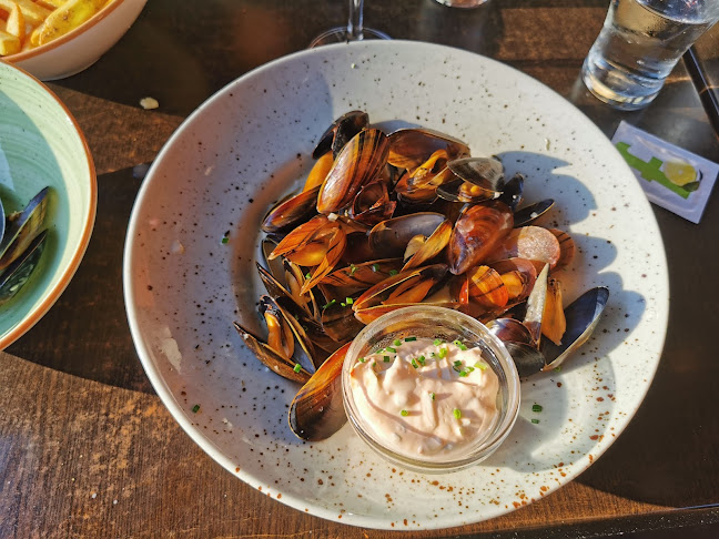 Slupen - Gastronomi och hotellverksamhet