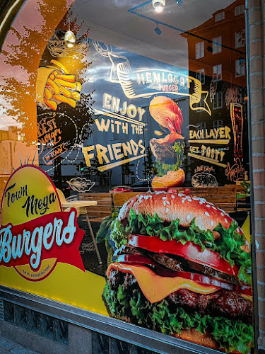 Town Mega Burger - Gastronomi och hotellverksamhet
