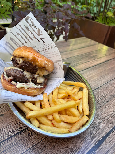 Urbane Goat - Gastronomi och hotellverksamhet