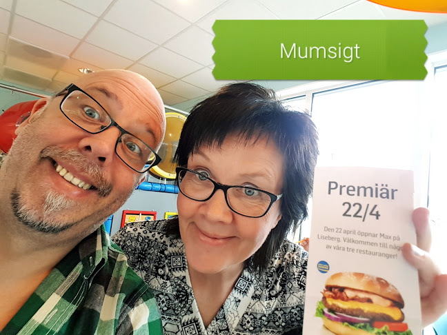 Max Burgers Phone number