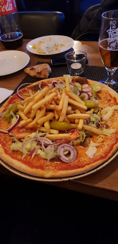 Opinii despre Pizzeria Mira în Vagnhärad - Gastronomi och hotellverksamhet