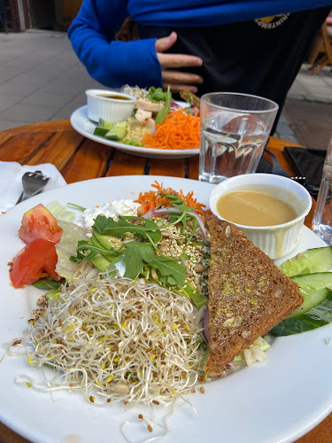 Comentarii opinii despre Ka's Cafe