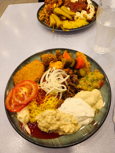 Reviews of Palmyra Kebab in Årsta - Gastronomi och hotellverksamhet