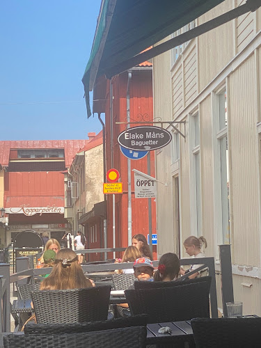Café Elake Måns - Gastronomi och hotellverksamhet