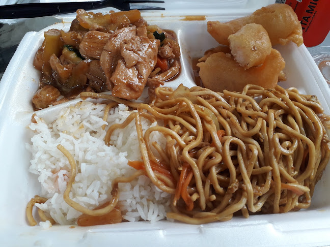 Hot Basilika Thai Wokaway - Gastronomi och hotellverksamhet