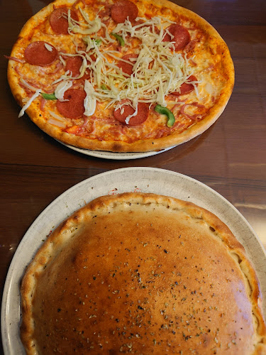 Pizzeria Valentino Open Times