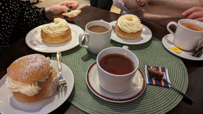 Comments and reviews of Café Giffi