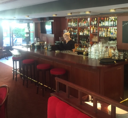 Comments and reviews of Högkvarteret