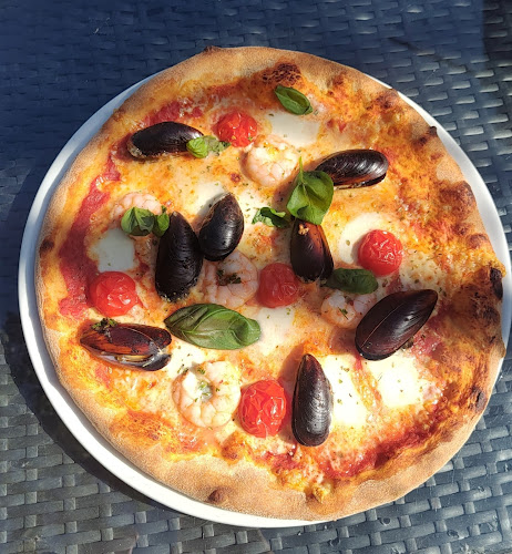 Reviews of Kvarnkrogen Grönhögen in Degerhamn - Gastronomi och hotellverksamhet