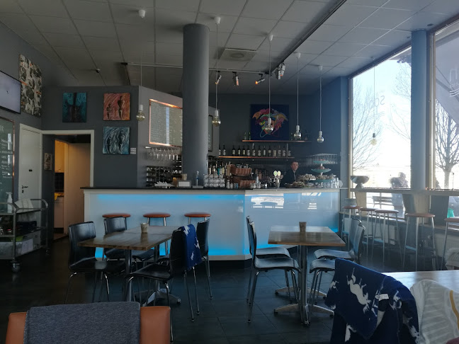 Reviews of Cafe Cloud in Stockholm - Gastronomi och hotellverksamhet