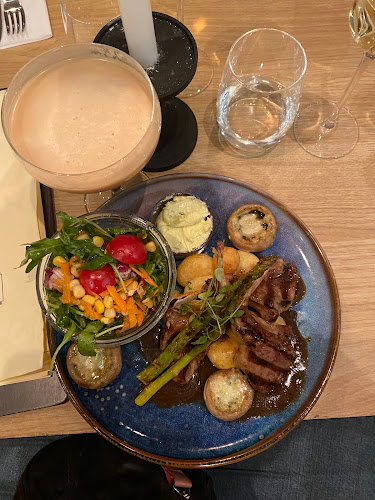 Opinii despre Regeringsgatan 88 (Ny restaurang kommer att öppnas inom kort) în Stockholm - Gastronomi och hotellverksamhet