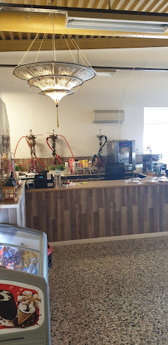 Comments and reviews of Libanon House