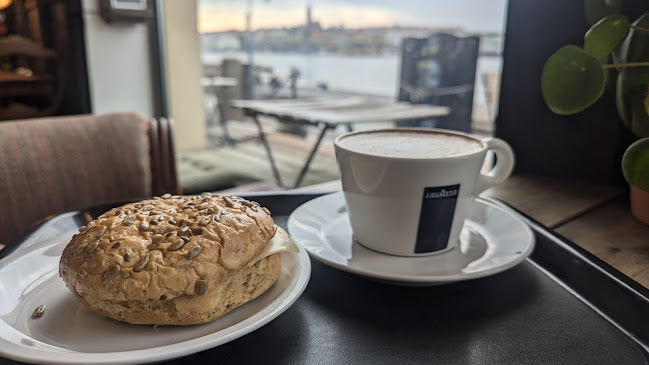 Café Kvarnpiren - Gastronomi och hotellverksamhet