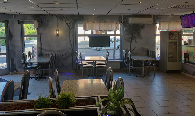 Opinii despre Kebabhuset i Lindesberg în Lindesberg - Gastronomi och hotellverksamhet