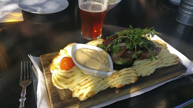 Allé Kök & Bar - Gastronomi och hotellverksamhet