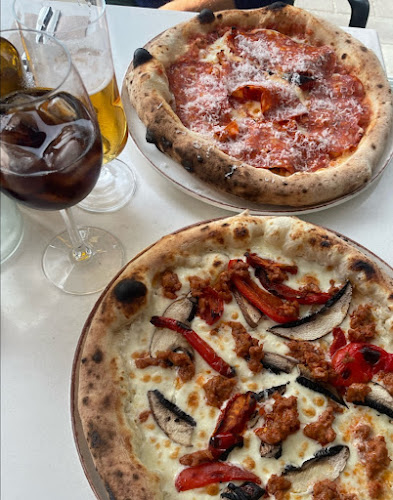 Opinii despre Höga Grader în Sala - Gastronomi och hotellverksamhet