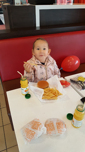 Västhagagatan 3, 703 46 Örebro