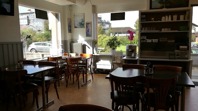 Pinoccio pizzeria - Gastronomi och hotellverksamhet