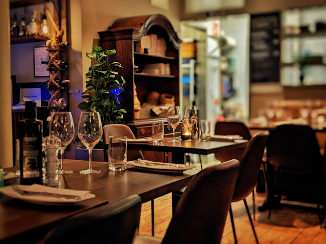 Bryggans kök & bar Open Times