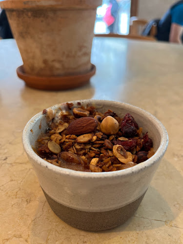 Café Pascal Phone number