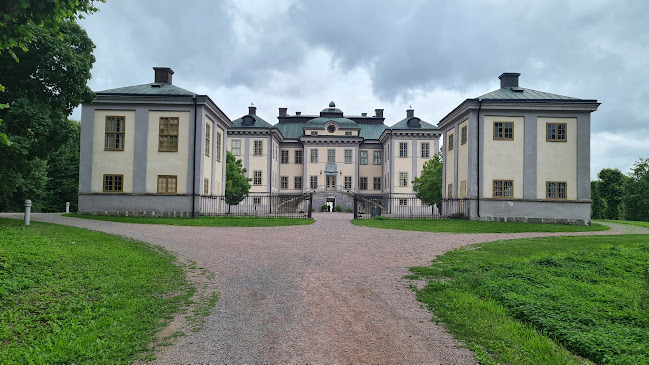 Salsta Slottskafé - Gastronomi och hotellverksamhet