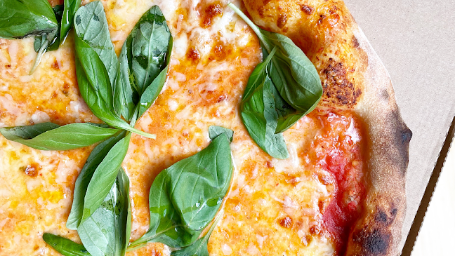 Opinii despre The Crust în Gävle - Gastronomi och hotellverksamhet