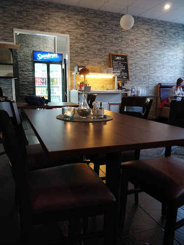 Loran's Restaurang & Pizzeria - Gastronomi och hotellverksamhet