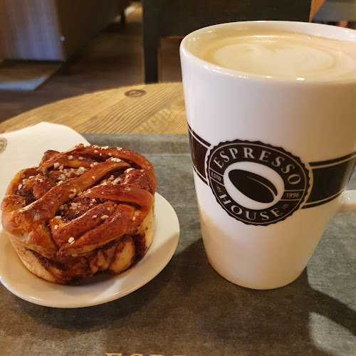 Espresso House Visby - Gastronomi och hotellverksamhet