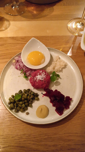 Opinii despre Hungri în Örebro - Gastronomi och hotellverksamhet