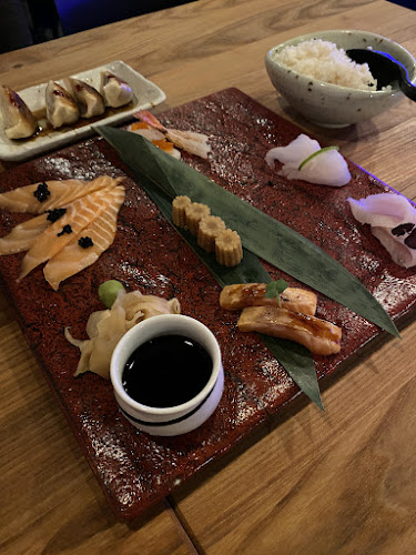 Nami - Gastronomi och hotellverksamhet