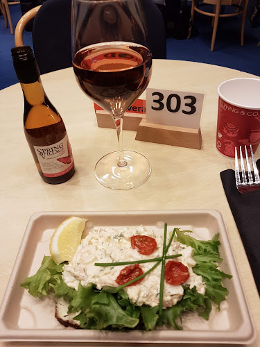 Bar & Café Berwald - Gastronomi och hotellverksamhet