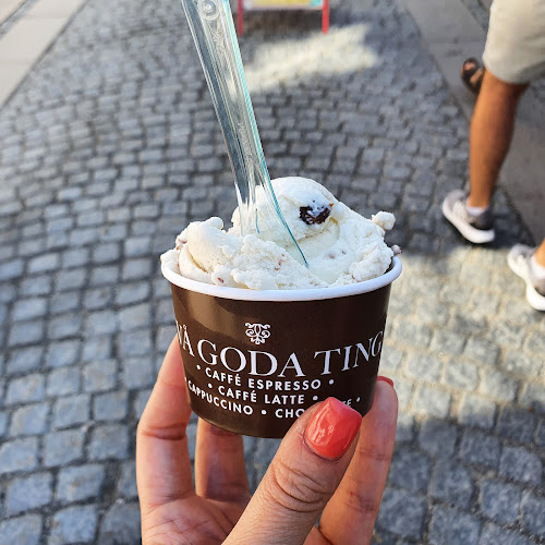 Kafé Två Goda Ting - Gastronomi och hotellverksamhet