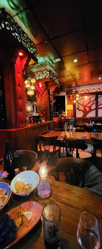 Tapco meza Lounge - Gastronomi och hotellverksamhet