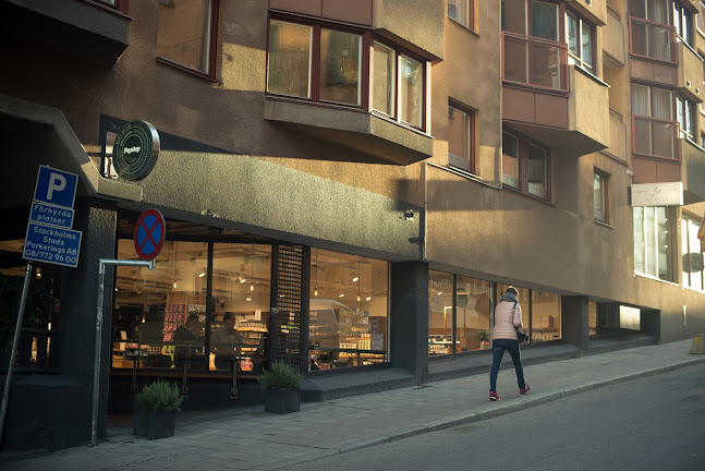 Pepstop - Gastronomi och hotellverksamhet