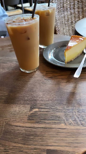 Opinii despre Mocca deli Västerås în Västerås - Gastronomi och hotellverksamhet