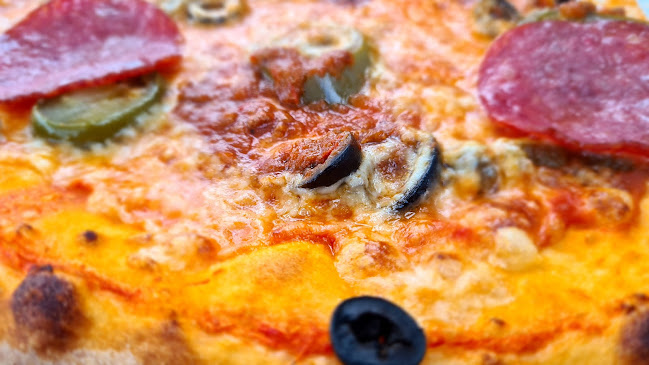 Opinii despre Skogstorps Restaurang & Pizzeria în Falkenberg - Gastronomi och hotellverksamhet