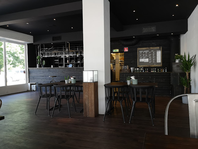 LA burgers - Gastronomi och hotellverksamhet