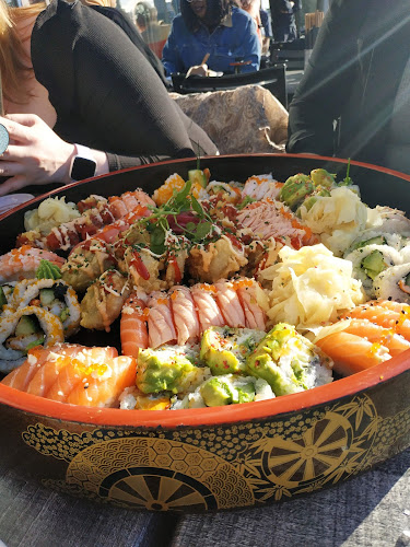 Tezukuri Sushi Phone number