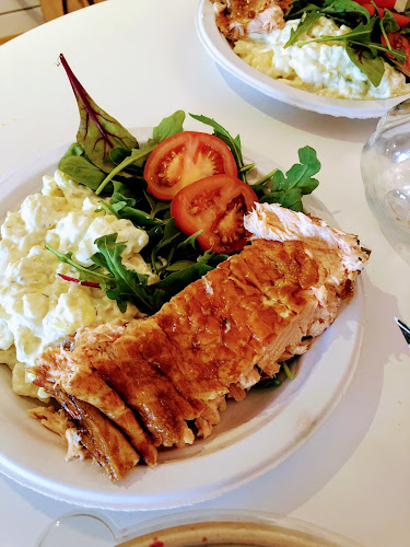 Comentarii opinii despre Simrishamns Grill Och GlassKiosk