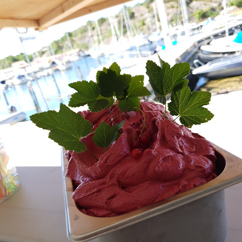 Grebbestad Glass (Bobbis Gelateria) Phone number