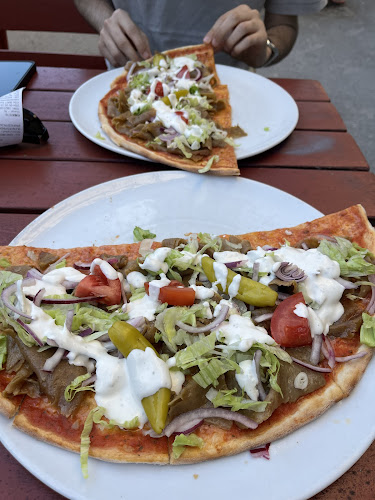 Bella Rosa - Gastronomi och hotellverksamhet